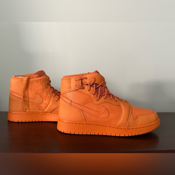 NIKE WMNS AIR JORDAN I REBEL XX THE 1 REIMAGINED Cinder Orange - Picture 1 of 14